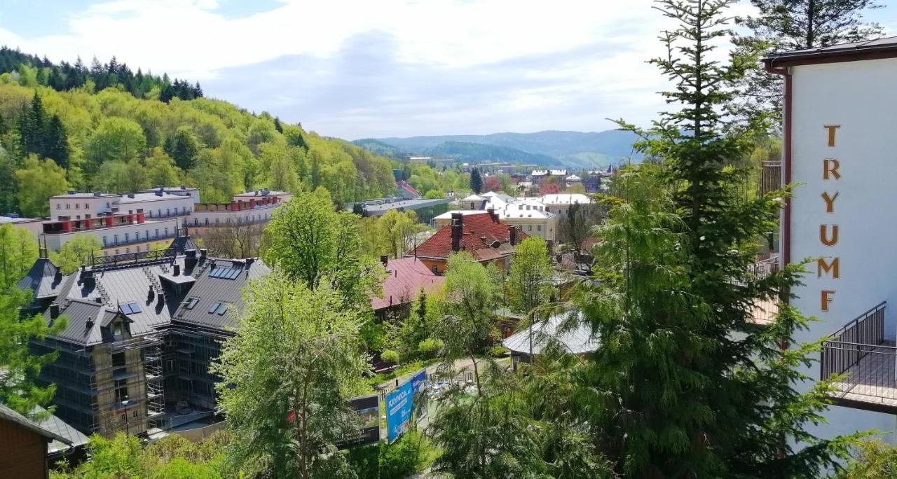 Domy Wczasowe Tryumfy Bed & Breakfast Krynica Zdroj Ngoại thất bức ảnh
