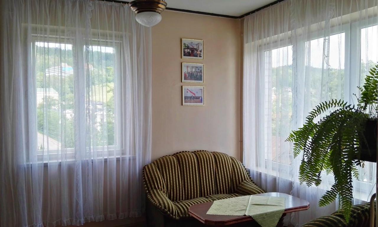 Domy Wczasowe Tryumfy Bed & Breakfast Krynica Zdroj Ngoại thất bức ảnh