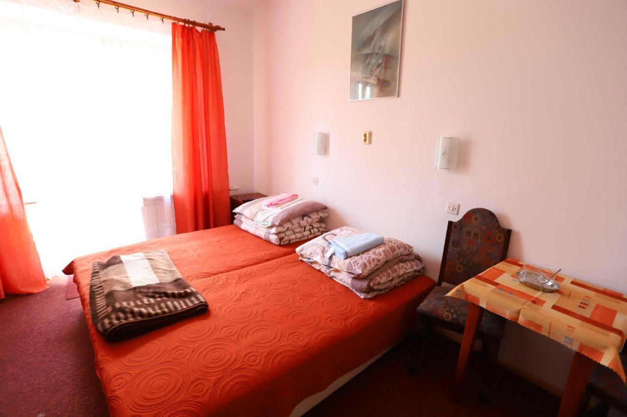 Domy Wczasowe Tryumfy Bed & Breakfast Krynica Zdroj Ngoại thất bức ảnh