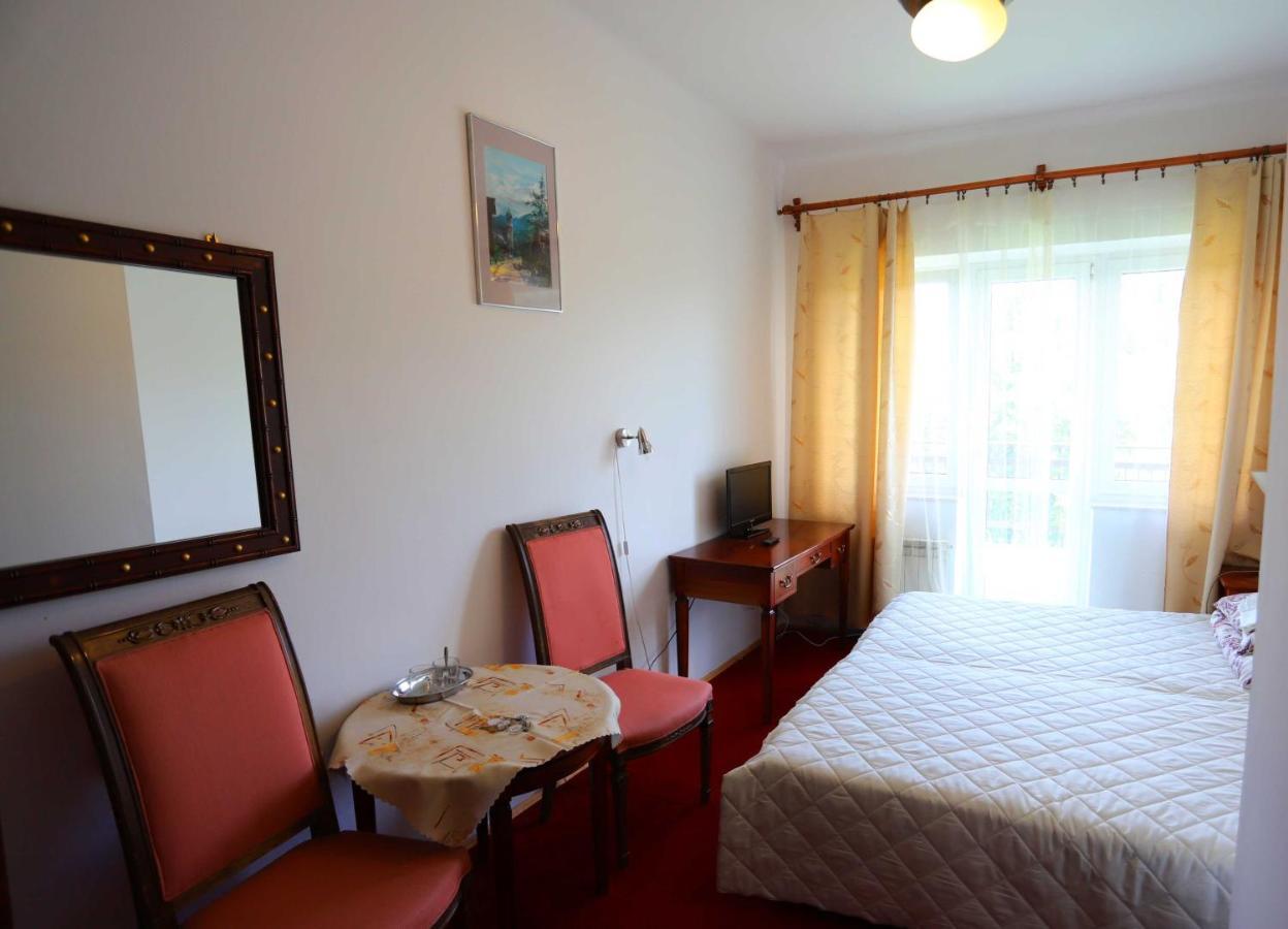 Domy Wczasowe Tryumfy Bed & Breakfast Krynica Zdroj Ngoại thất bức ảnh