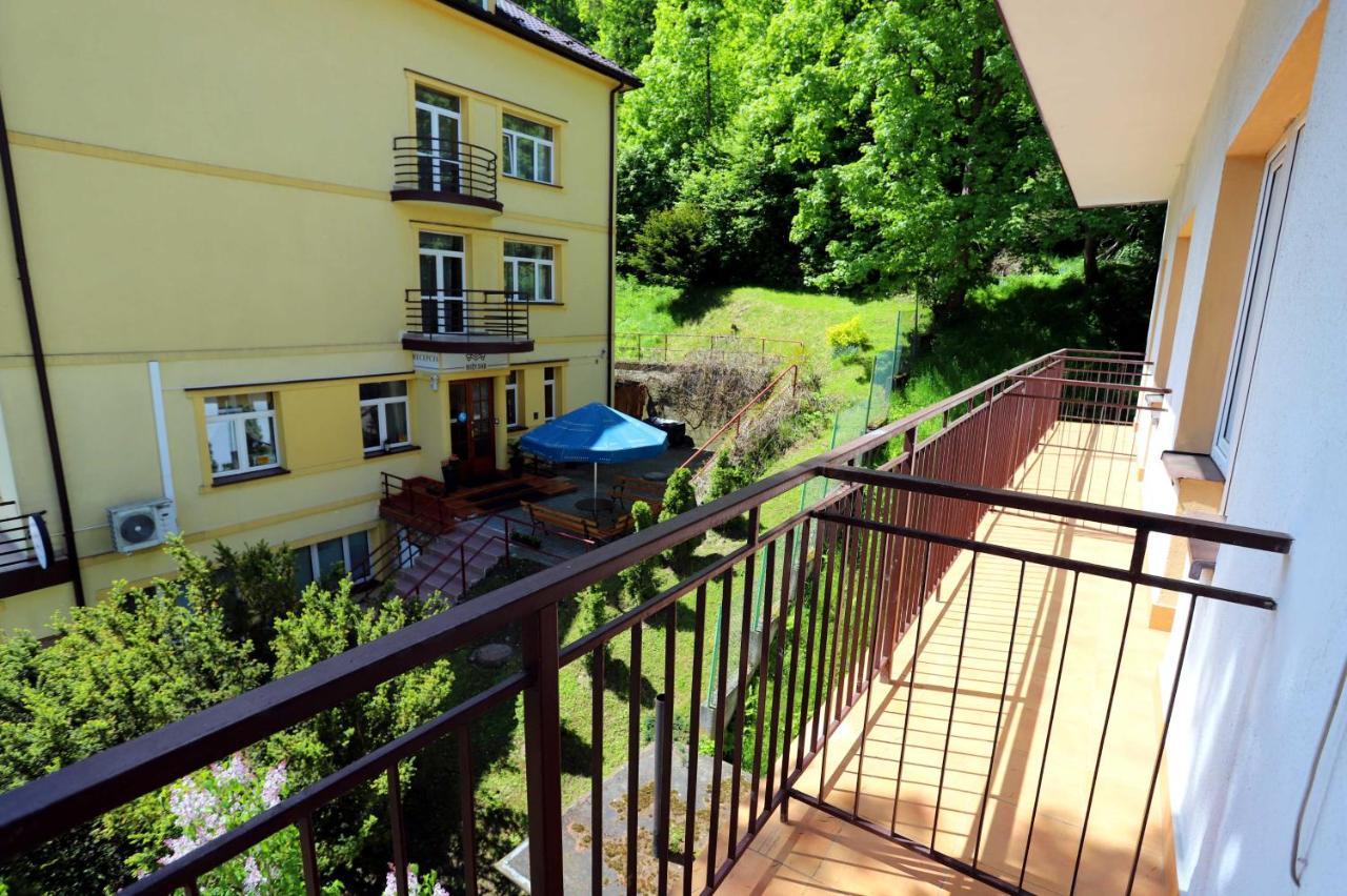 Domy Wczasowe Tryumfy Bed & Breakfast Krynica Zdroj Ngoại thất bức ảnh