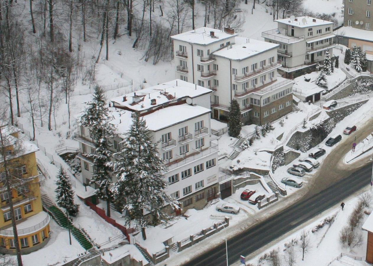 Domy Wczasowe Tryumfy Bed & Breakfast Krynica Zdroj Ngoại thất bức ảnh