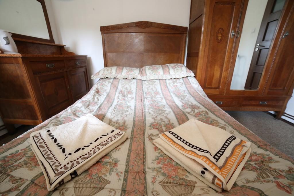 Domy Wczasowe Tryumfy Bed & Breakfast Krynica Zdroj Phòng bức ảnh